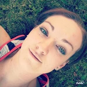 Meet your Posher, Coral